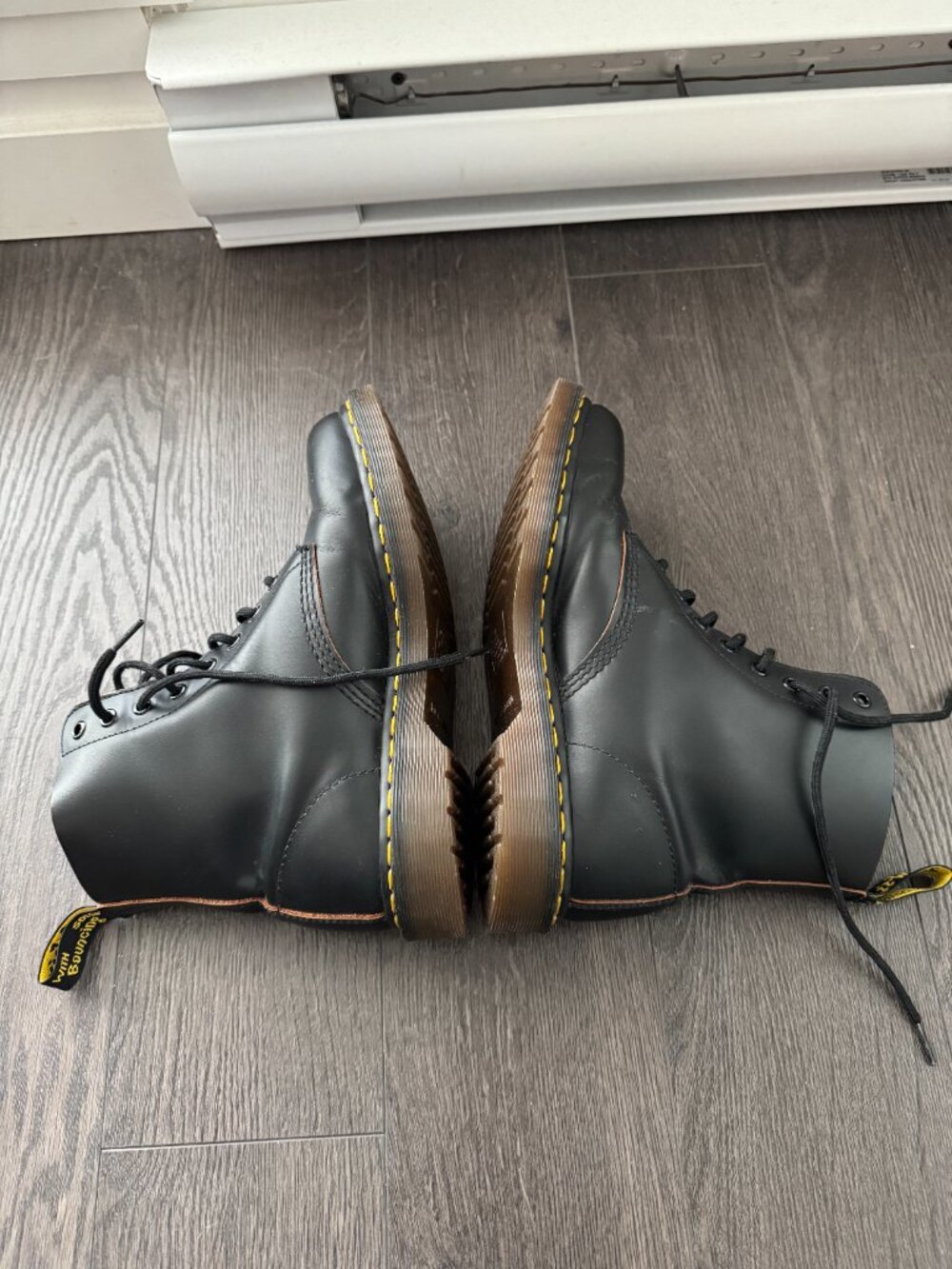 DOC MARTENS 1460 BLACK BOOT SIZEUS 9 MENS MADE IN ENGLAND - Picture 7 of 16